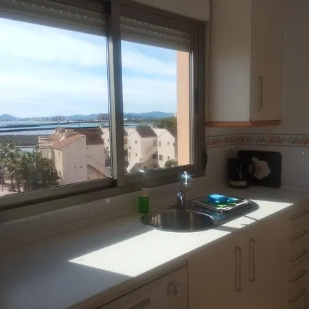 El Estacio Point, Large & Comfort